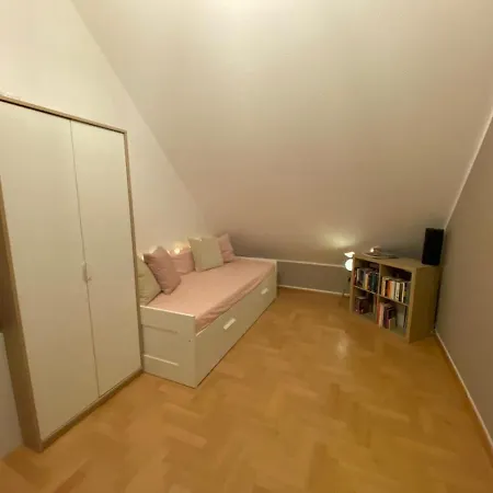 Gemutliches Im Dachgeschoss Homestay